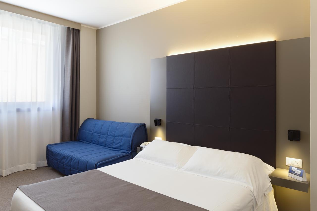City Hotel & Suites Foligno Kültér fotó